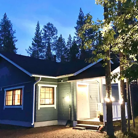 Chalet Hippu In Peaceful Location Near Äkäslompolo