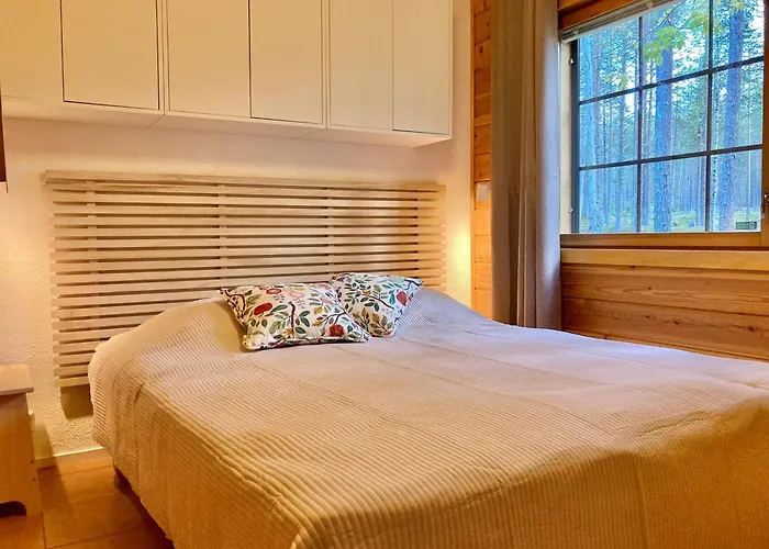 Hippu In Peaceful Location Near *