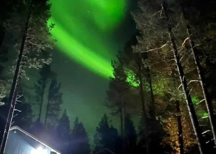 Hippu In Peaceful Location Near Äkäslompolo